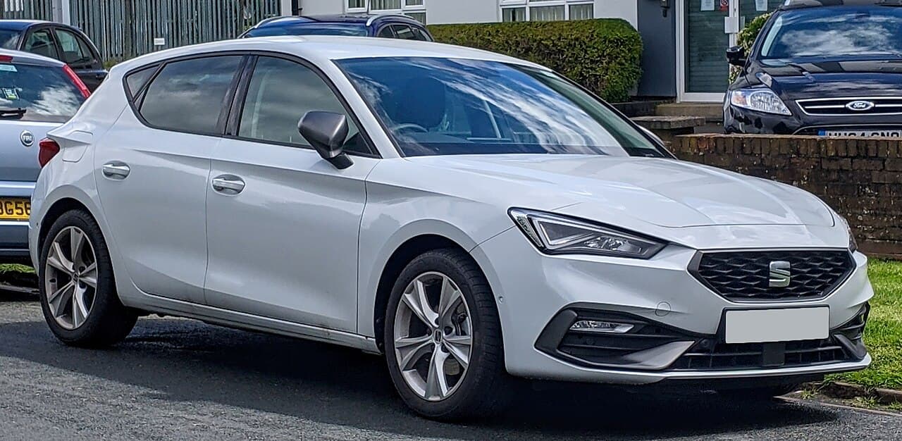 Seat Leon o modello simile